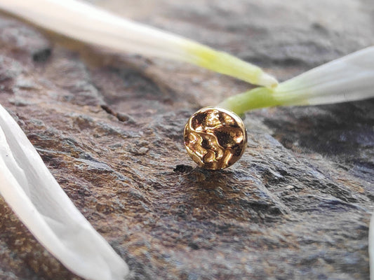 Buddha hammered disc