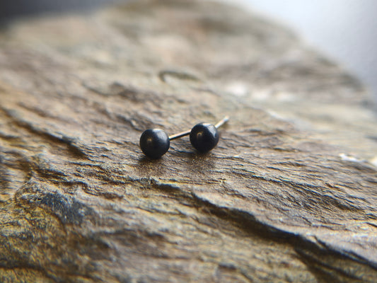 BF Black matte beads